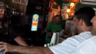 Школьница занималась