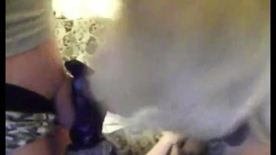 Я снимаю мою жену ебут блондинку