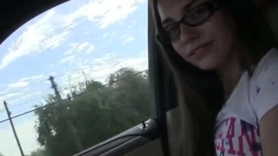 Пухлая красотка