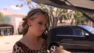 Охранник наказал