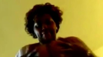 Парни раздеваются