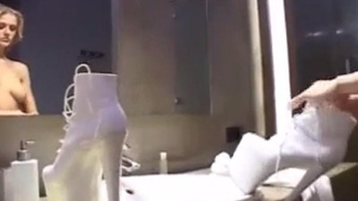 Японку вдвоем