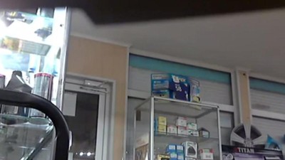 Видео девушка разделась