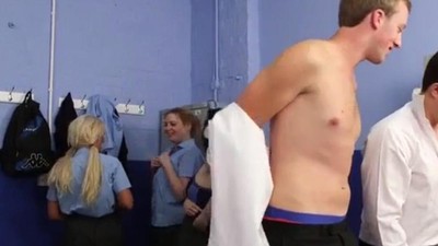 Школьница отсосала учителю