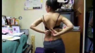 Эксбиционист дрочит