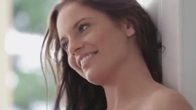 Девушка без трусиков видео