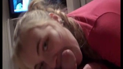 Разделась на улице