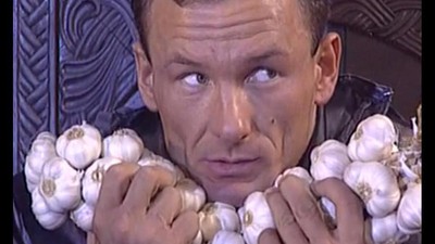 Анал в волосатую жопу и пизду