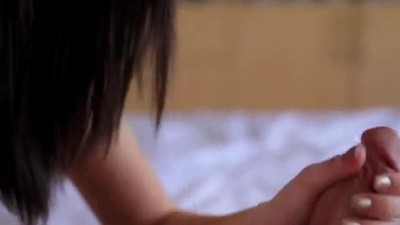 Уломали жену с другом