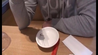 Отодрал сучку