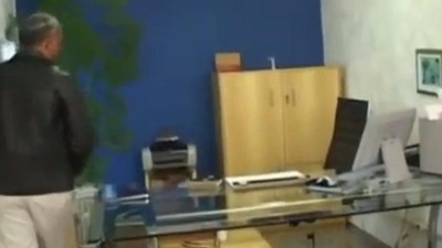 Два брата трахают мать