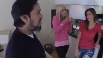 Брат сестры родители