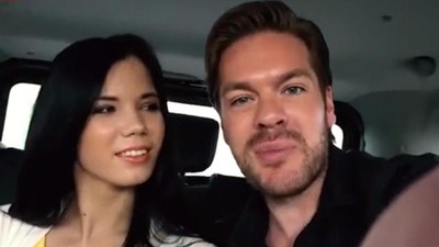 Трахают лару крофт