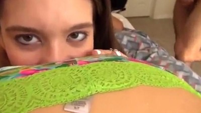 Трахают студентку