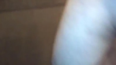 Парень с матерью друга